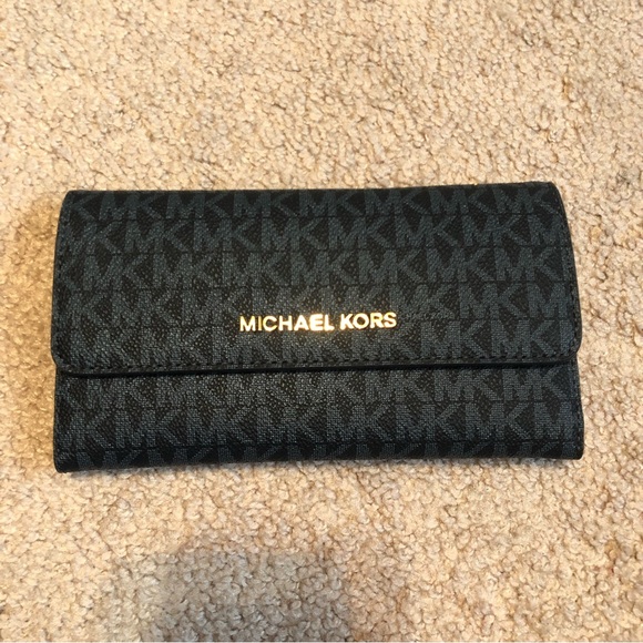 Michael Kors Admiral Blue Travel Large Weekender Bag set wallet & cosmetic pouch - Picture 6 of 15